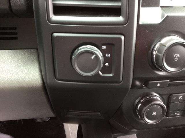 2017 Ford F-150 XL 4WD SuperCrew 5.5&#39; Box